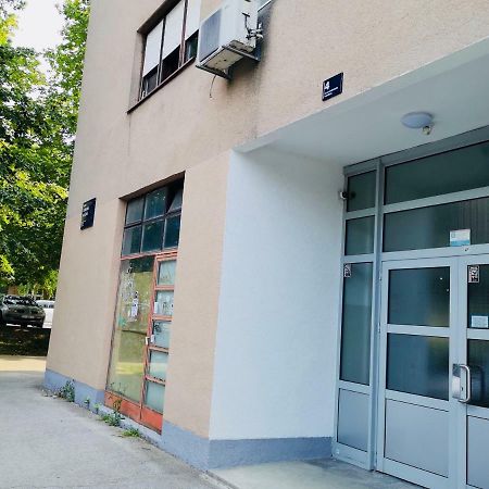 West Vibes Apartment 萨格勒布 外观 照片